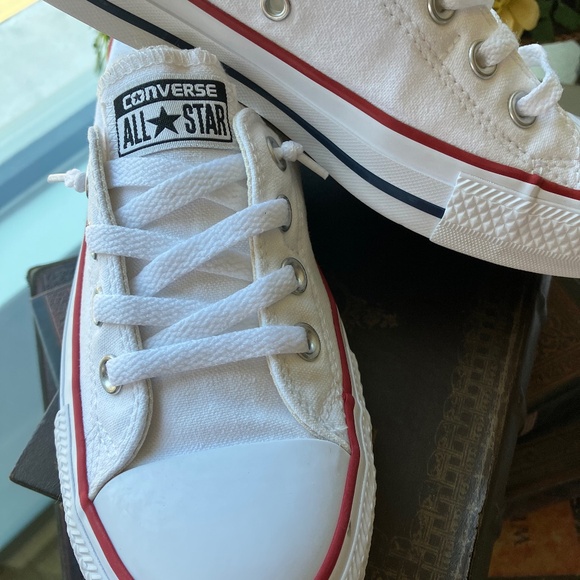 Converse Shorelines White - Size 9 - Picture 3 of 6